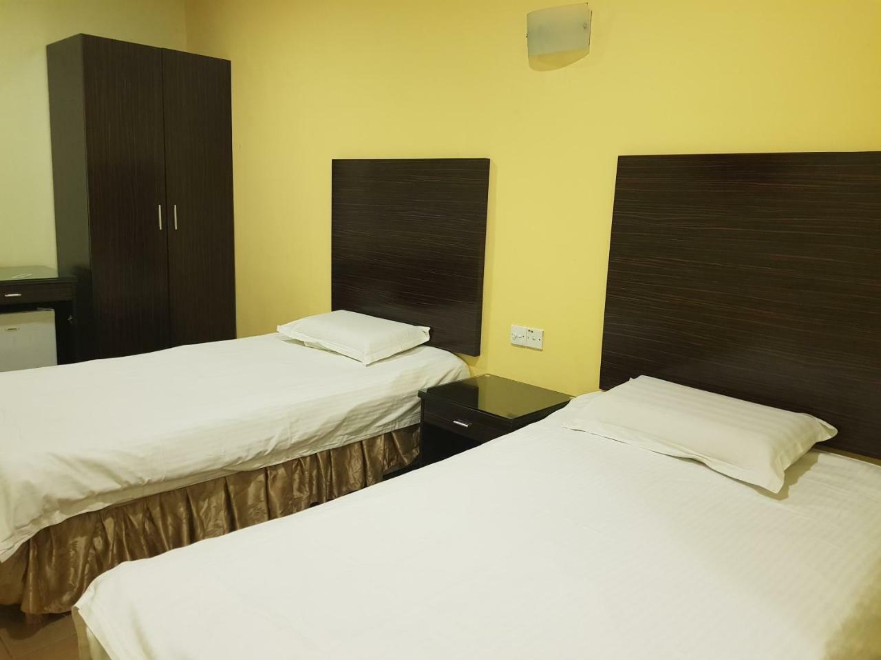 New City Hotel Kajang Exterior photo