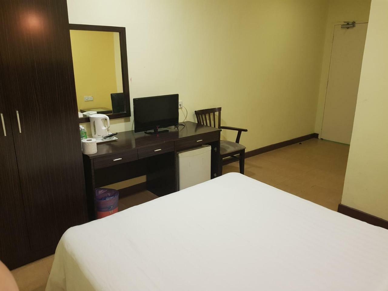 New City Hotel Kajang Exterior photo